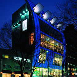 ゴールドジム原宿東京